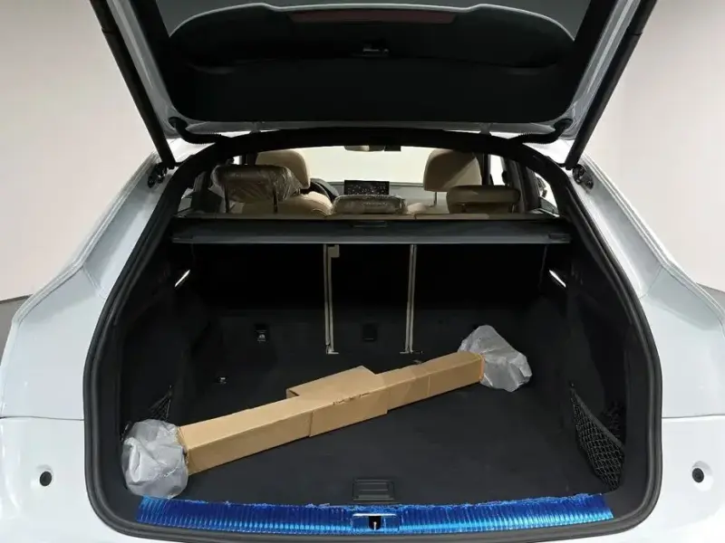 2023 Audi Q5 с пробегом 24 668 км