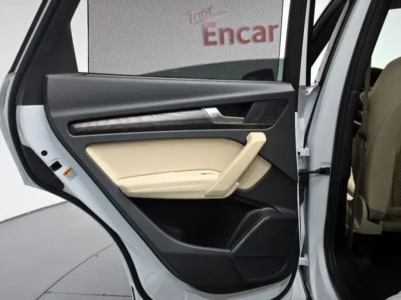 2023 Audi Q5 с пробегом 24 668 км