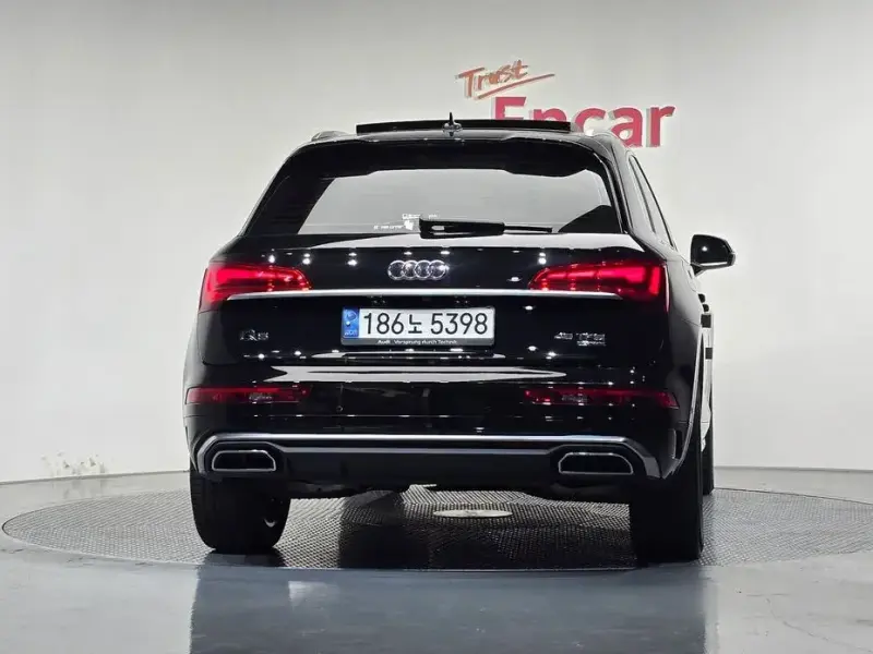 2021 Audi Q5 с пробегом 32 761 км