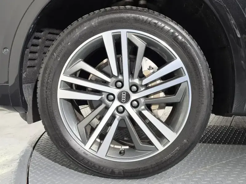 2021 Audi Q5 с пробегом 32 761 км