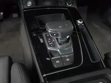 2021 Audi Q5 с пробегом 32 761 км