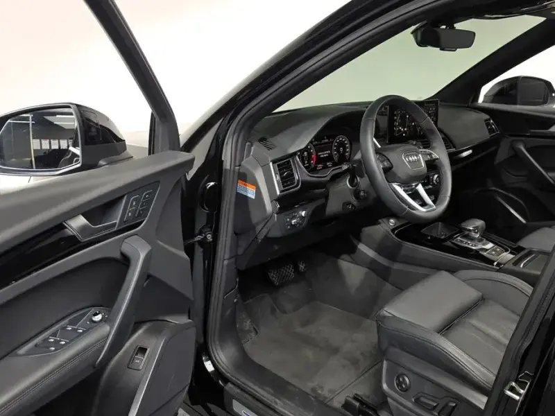 2021 Audi Q5 с пробегом 32 761 км