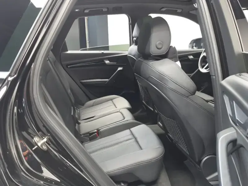 2021 Audi Q5 с пробегом 32 761 км