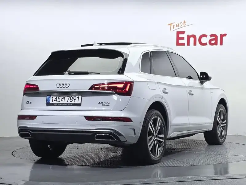 2021 Audi Q5 с пробегом 74 191 км