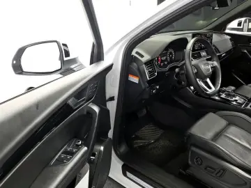 2021 Audi Q5 с пробегом 74 191 км
