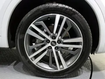 2021 Audi Q5 с пробегом 74 191 км