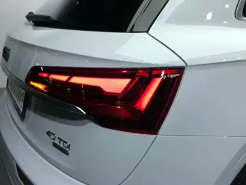 2021 Audi Q5 с пробегом 74 191 км