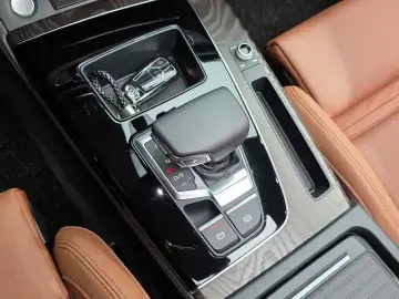 2023 Audi Q5 с пробегом 15 772 км