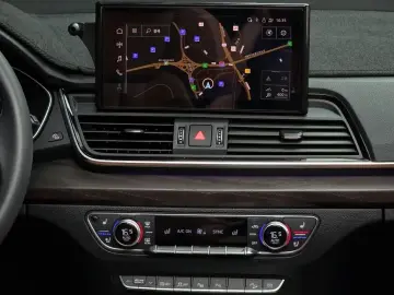 2023 Audi Q5 с пробегом 15 772 км