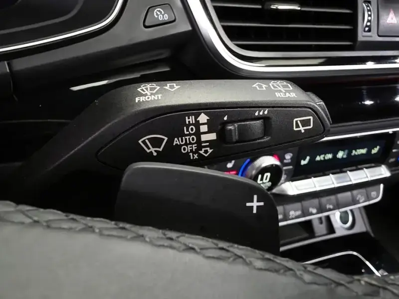 2021 Audi Q5 с пробегом 74 191 км