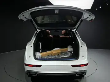 2023 Audi Q5 с пробегом 15 772 км
