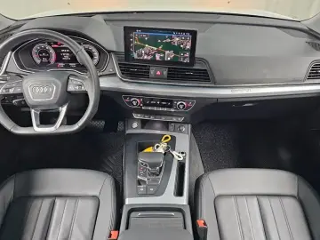 2023 Audi Q5 с пробегом 13 555 км