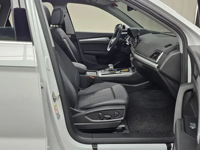 2023 Audi Q5 с пробегом 13 555 км