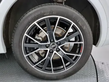 2023 Audi Q5 с пробегом 58 311 км