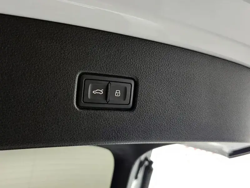2023 Audi Q5 с пробегом 58 311 км