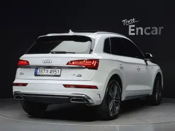 2023 Audi Q5 с пробегом 49 635 км