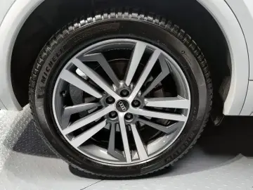 2023 Audi Q5 с пробегом 49 635 км