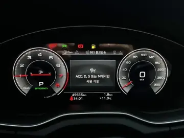 2023 Audi Q5 с пробегом 49 635 км