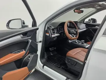 2023 Audi Q5 с пробегом 27 740 км