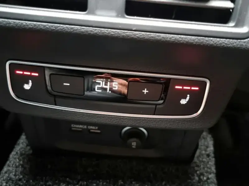 2023 Audi Q5 с пробегом 49 635 км