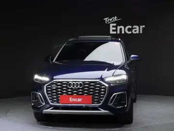 2022 Audi Q5 с пробегом 23 718 км
