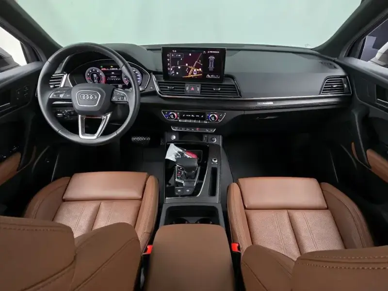 2023 Audi Q5 с пробегом 45 199 км