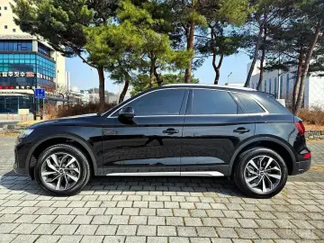 2023 Audi Q5 с пробегом 47 477 км