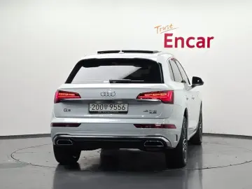 2024 Audi Q5 с пробегом 8 320 км