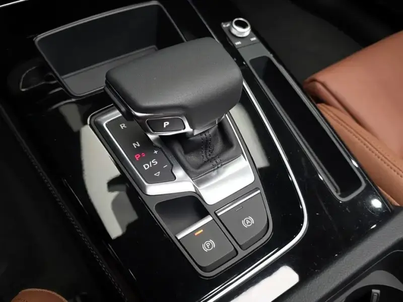 2024 Audi Q5 с пробегом 8 320 км