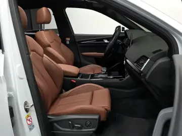 2024 Audi Q5 с пробегом 8 320 км