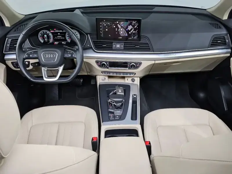 2023 Audi Q5 с пробегом 28 032 км