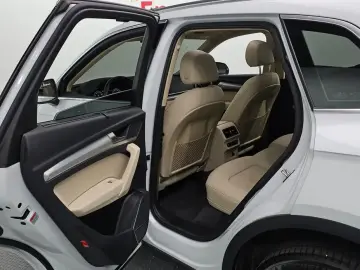 2023 Audi Q5 с пробегом 28 032 км