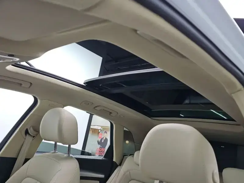 2023 Audi Q5 с пробегом 28 032 км