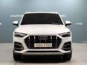 2023 Audi Q5 с пробегом 43 989 км