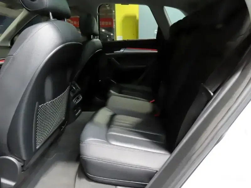 2023 Audi Q5 с пробегом 43 989 км