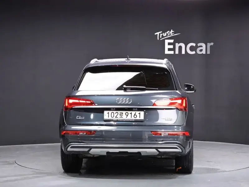 2022 Audi Q5 с пробегом 45 893 км