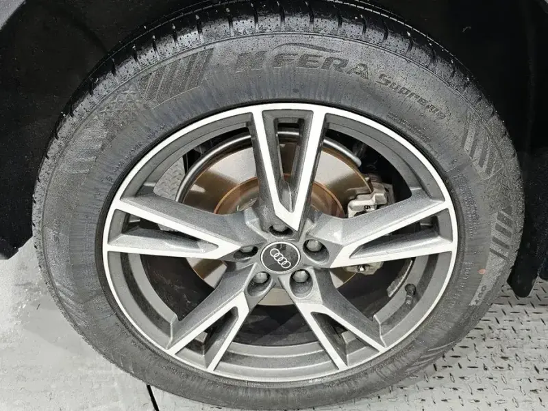 2022 Audi Q5 с пробегом 45 893 км