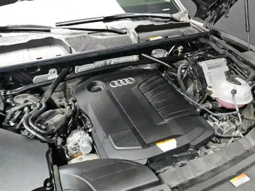 2022 Audi Q5 с пробегом 45 893 км