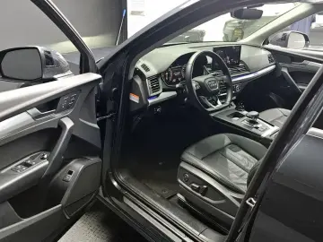 2022 Audi Q5 с пробегом 45 893 км