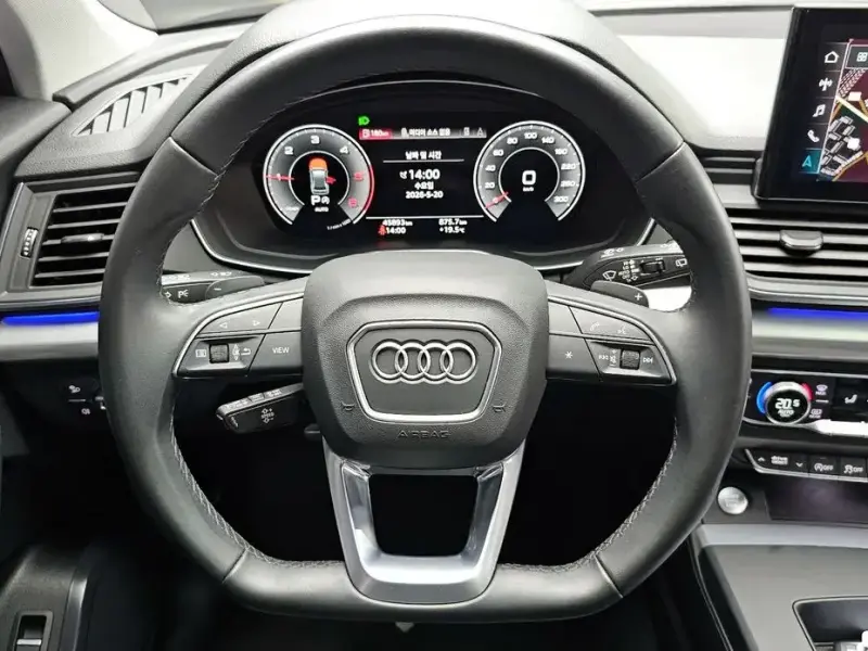 2022 Audi Q5 с пробегом 45 893 км