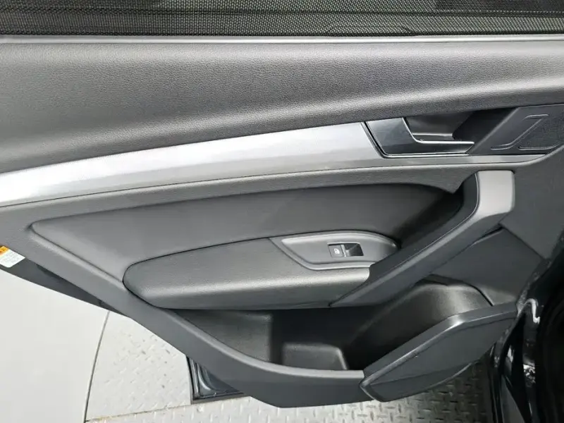 2022 Audi Q5 с пробегом 45 893 км