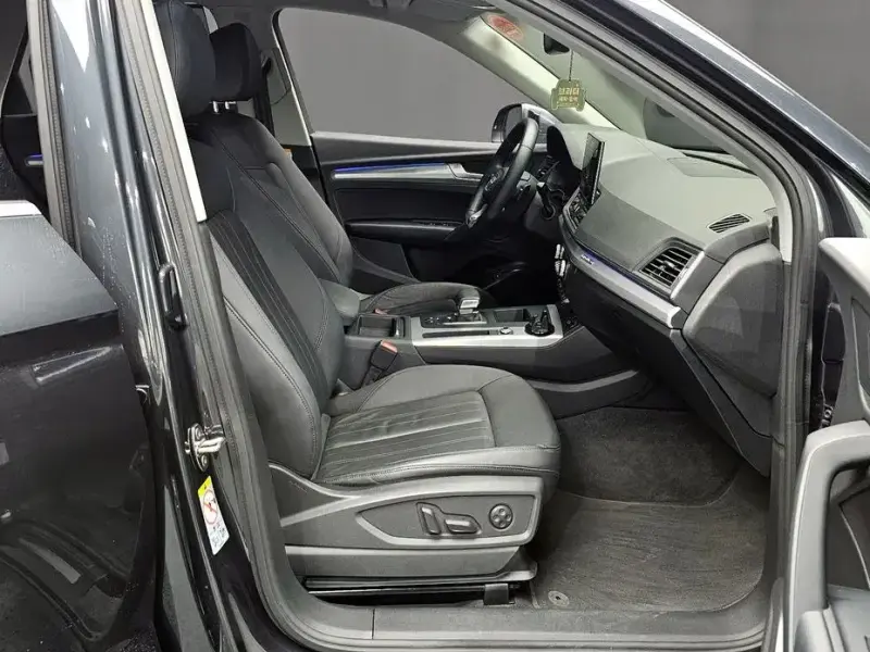 2022 Audi Q5 с пробегом 45 893 км