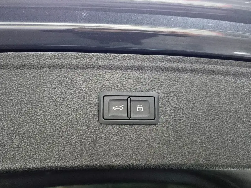 2022 Audi Q5 с пробегом 45 893 км