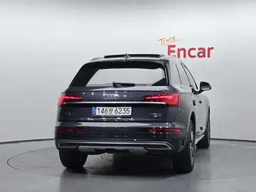 2021 Audi Q5 с пробегом 61 544 км