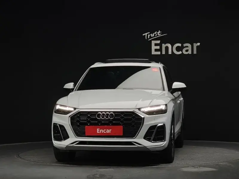 2023 Audi Q5 с пробегом 24 065 км