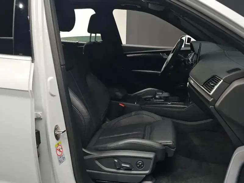 2023 Audi Q5 с пробегом 24 065 км