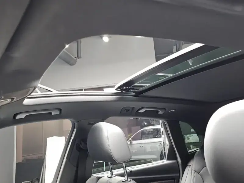 2023 Audi Q5 с пробегом 24 065 км