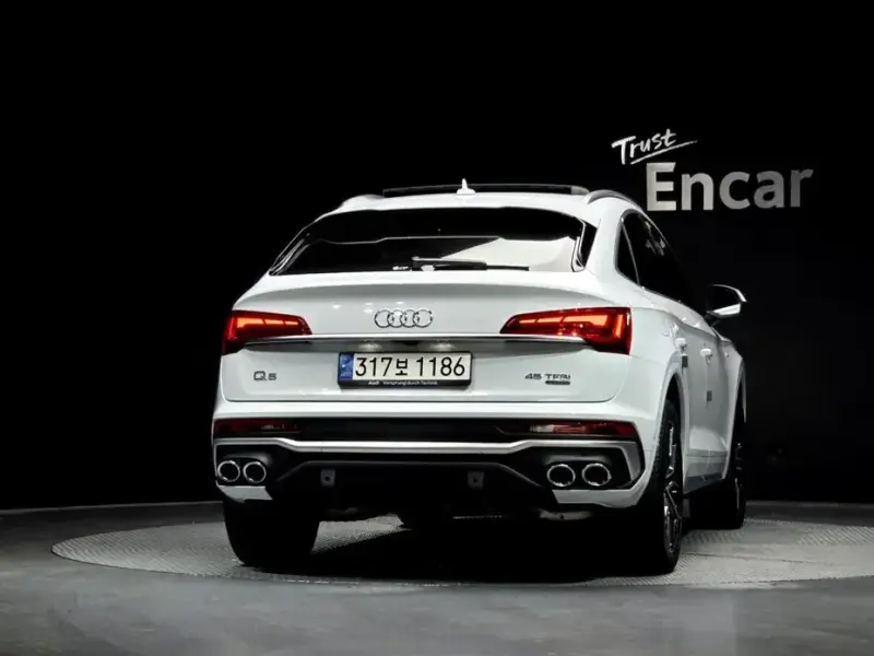 2022 Audi Q5 с пробегом 42 976 км
