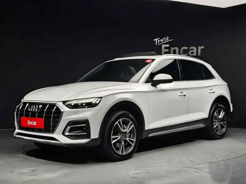 2022 Audi Q5 с пробегом 17 844 км