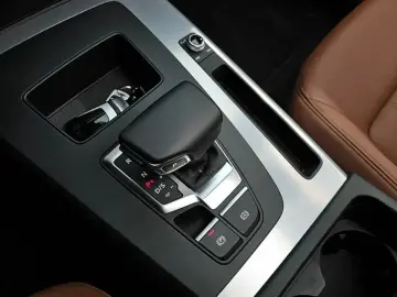 2022 Audi Q5 с пробегом 17 844 км